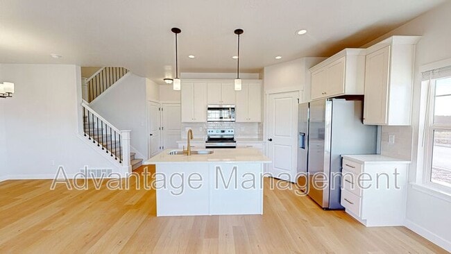 Building Photo - 318 W 2280 S