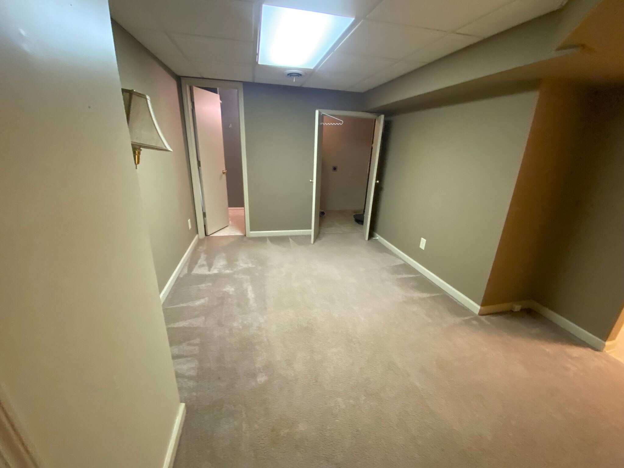 Building Photo - 5100 Forest Mist Dr SE