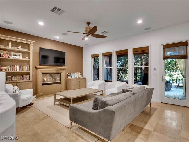 Building Photo - 12056 Royal Dolnoch Ct