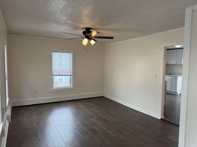 Building Photo - 77 Agawam St