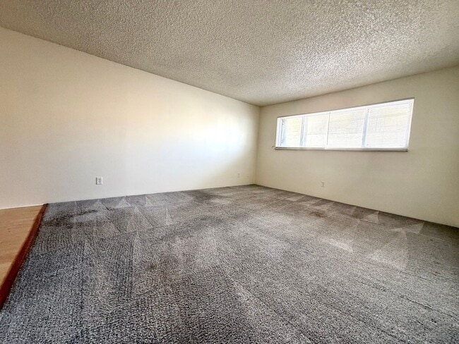 Building Photo - 1 bedroom apartment