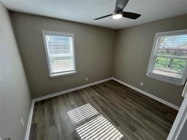 Building Photo - 1512 Longview St