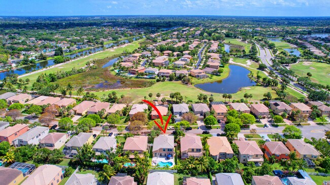 Building Photo - 2418 Westmont Dr