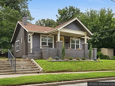 Building Photo - 321 N Xenophon Ave
