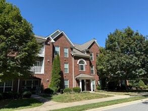 Building Photo - 130 Shallowford Reserve Dr