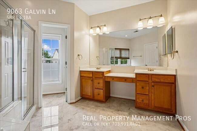 Building Photo - 9063 Galvin Ln