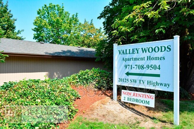 Building Photo - 20125 SW Tualatin Valley Hwy