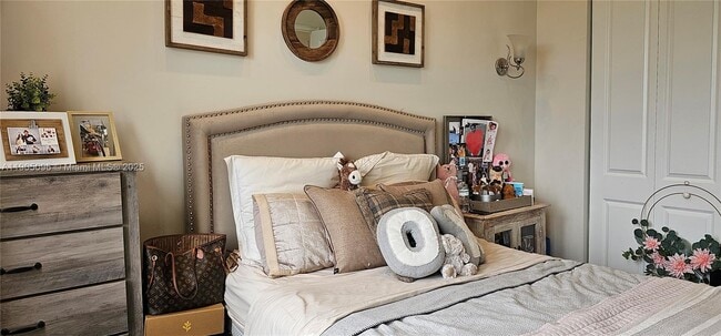 Building Photo - 3020 NW 125th Ave