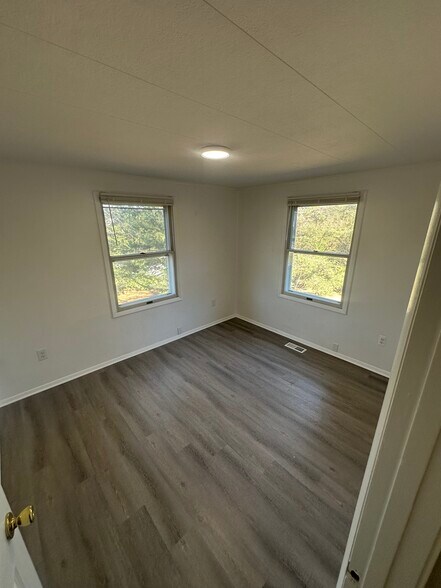 Building Photo - 809 E D St