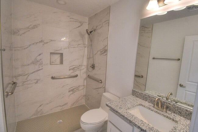 Building Photo - Available Now! New Construction!