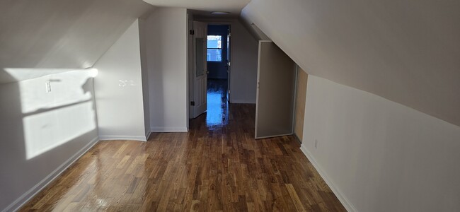 3rd floor open area - 3248 107th St