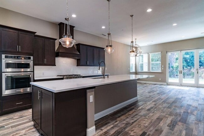 Building Photo - Custom Granville Built Home for Rent in Old Figarden