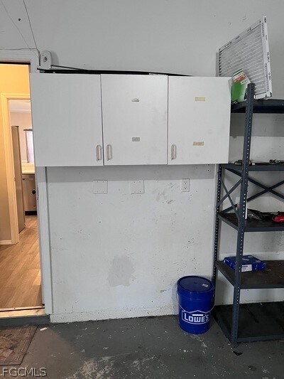 Building Photo - 1107 Enrique St E