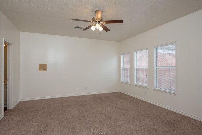 Building Photo - 4400 Carter Creek Pkwy