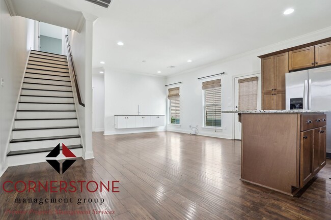 Building Photo - Cozy Cottage in the Heart of Gonzales!