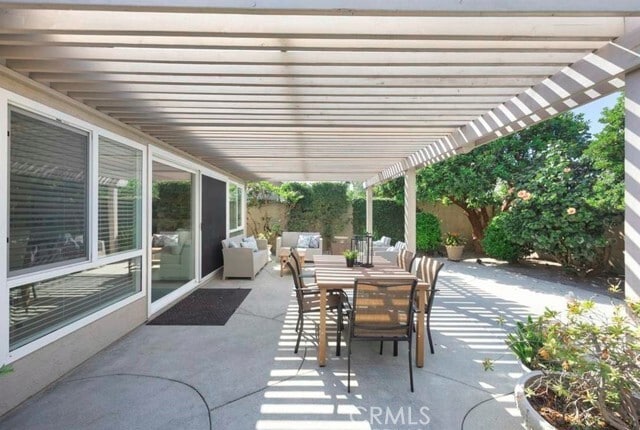 Building Photo - 4183 Paseo De Plata