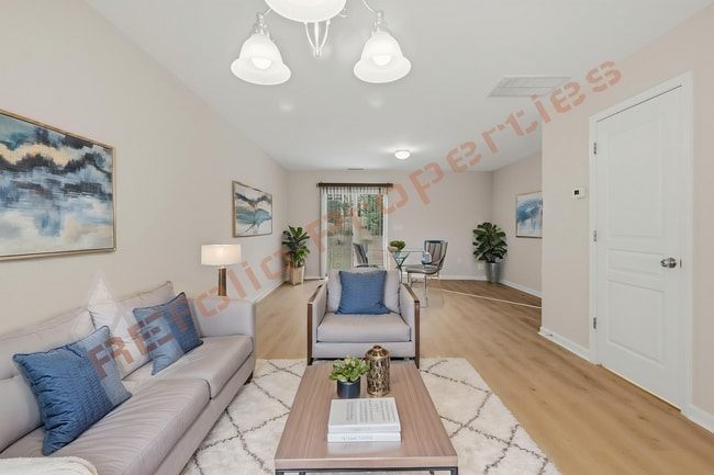 Building Photo - 2907 Berkeley Springs Pl