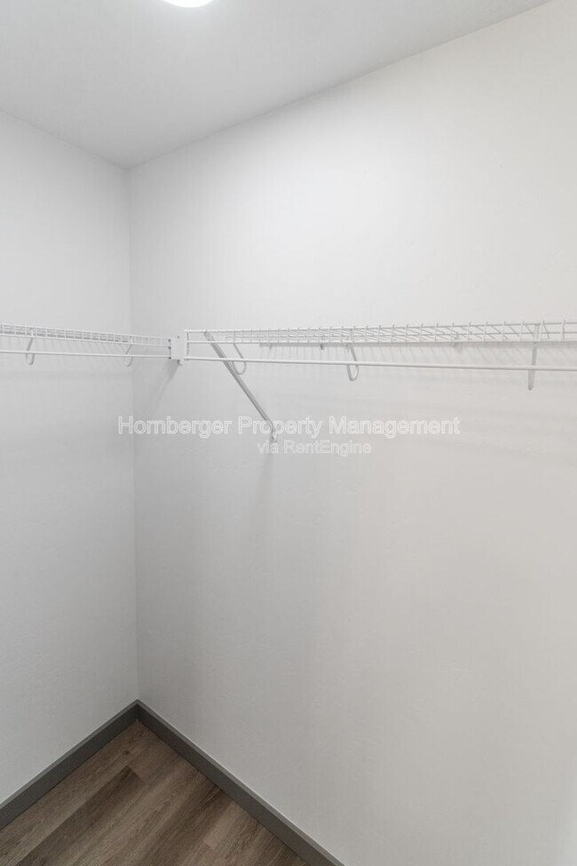 Building Photo - 3519 E 17th Ave