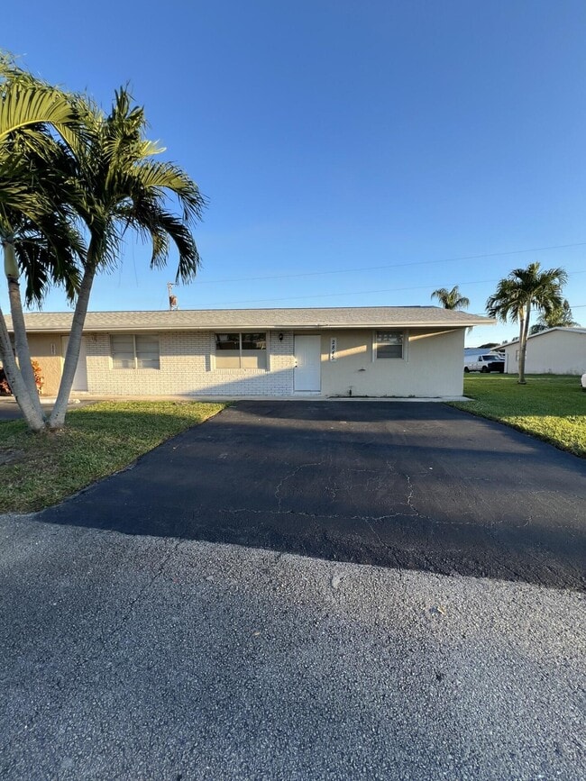 Building Photo - 2845 Duke Ln