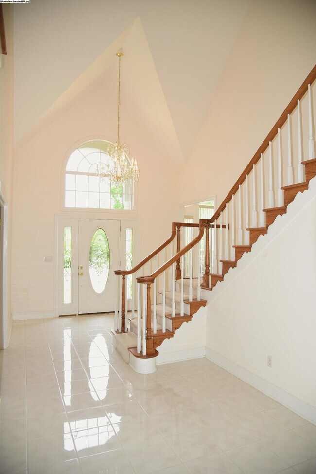 Building Photo - 218 Windward Cove N