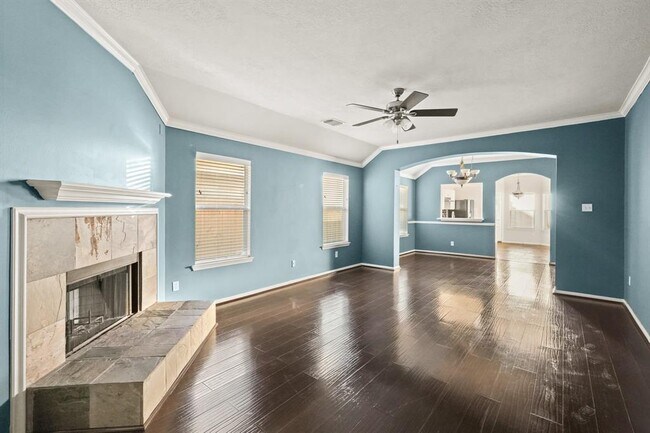 Building Photo - 5823 Creektrace Ln