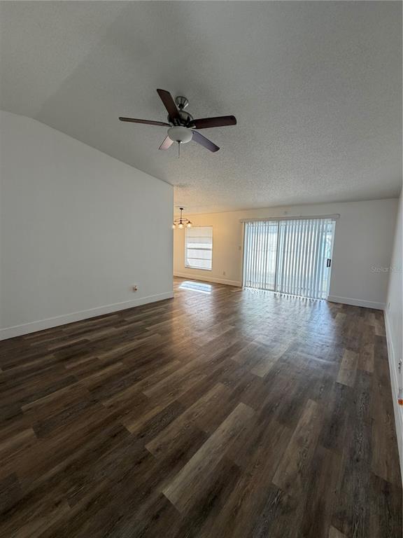 Building Photo - 3055 Autumn Ct