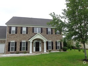 Building Photo - 2545 Thomasson Place Cir