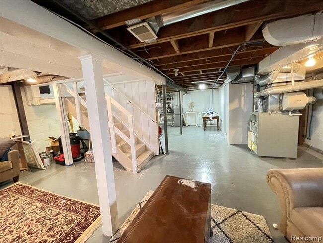Building Photo - 1610 Eaton Rd