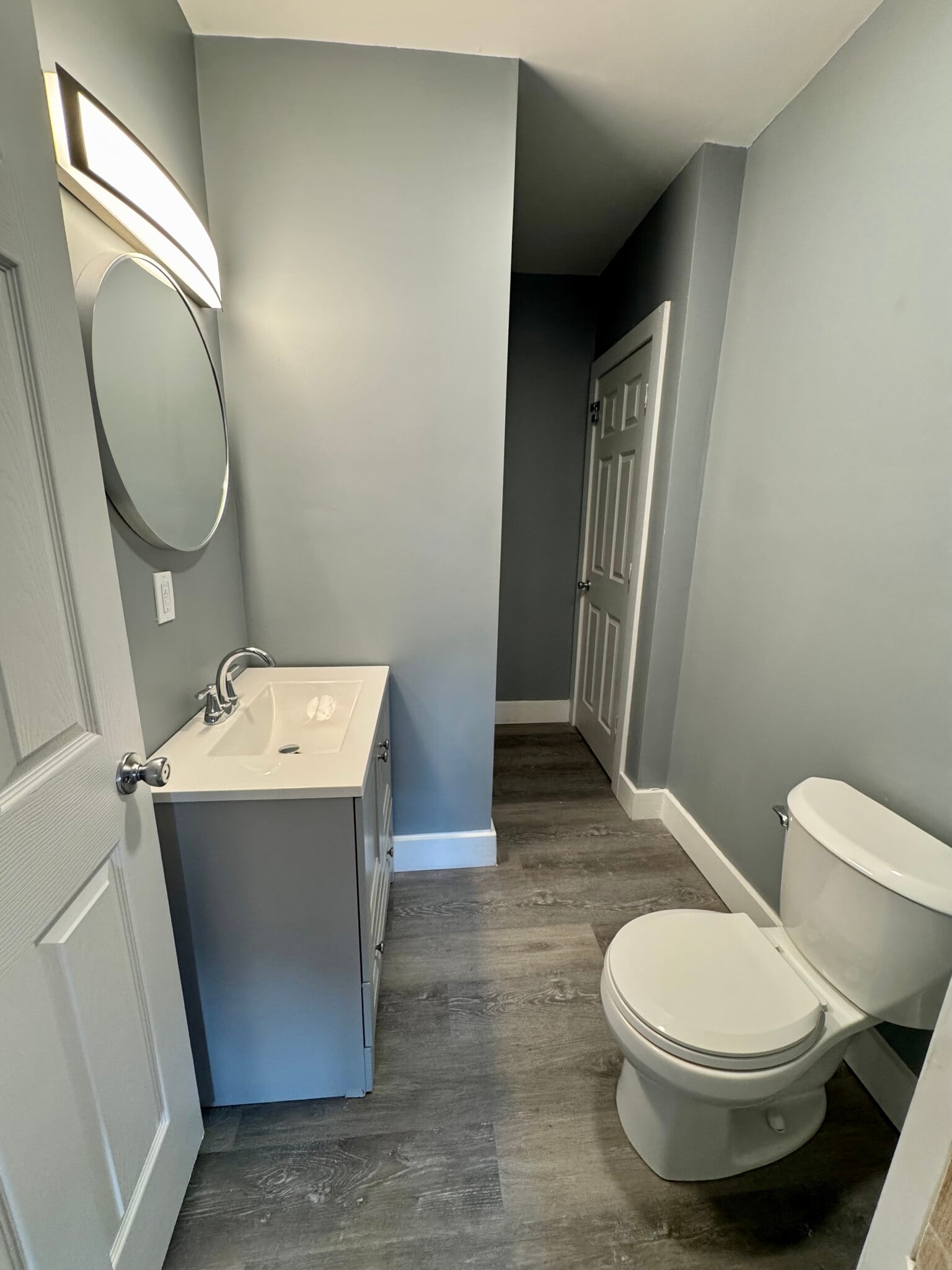 Building Photo - 627 N Division St