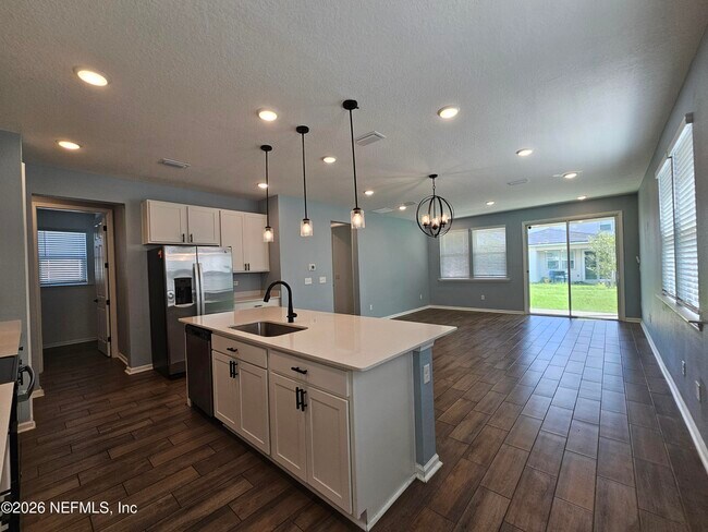 Building Photo - 2561 Renegade Ln