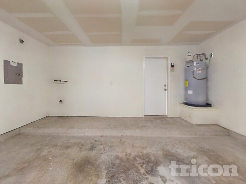 Building Photo - 6620 Richland Pl