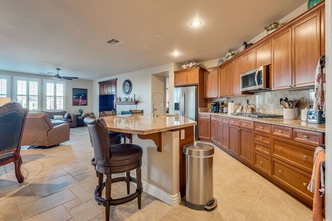 Building Photo - MacDonald Ranch Dream Home with Resort Sty...