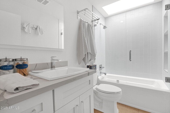 Building Photo - 7760 E Gainey Ranch Rd