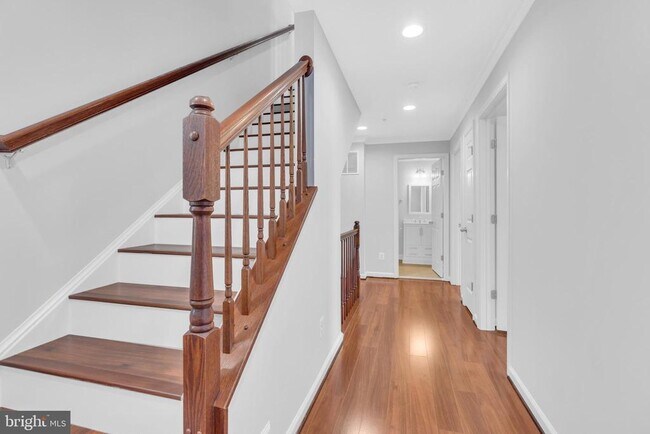 Building Photo - 21723 Indian Summer Terrace