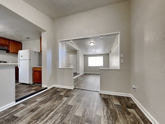 Building Photo - 5150 Corsair Ave