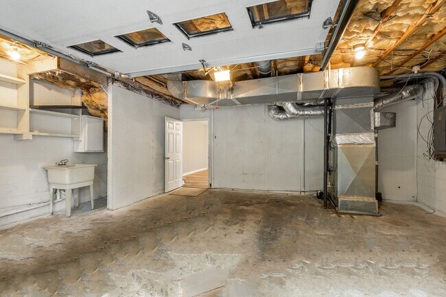 Building Photo - 1207 Timbers Ln