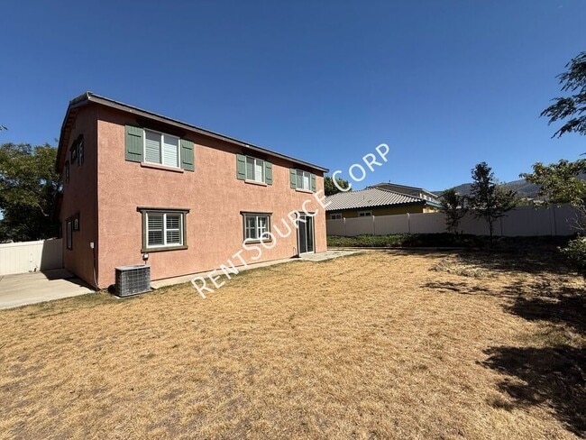 Building Photo - 1311 Ponderosa Dr