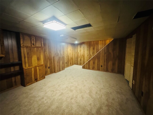 Building Photo - 2709 Watson Blvd
