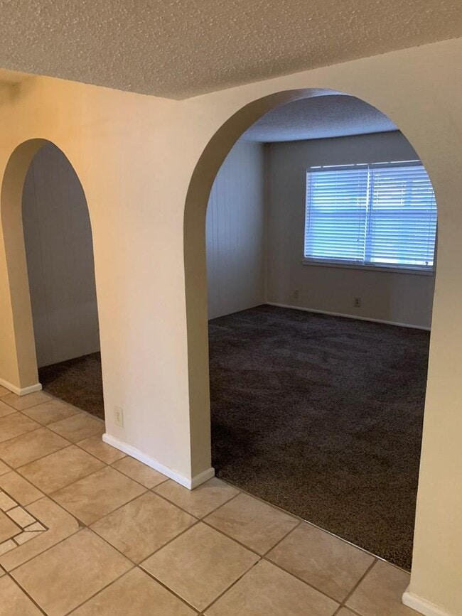 Building Photo - 3312 Tanglewood Ln