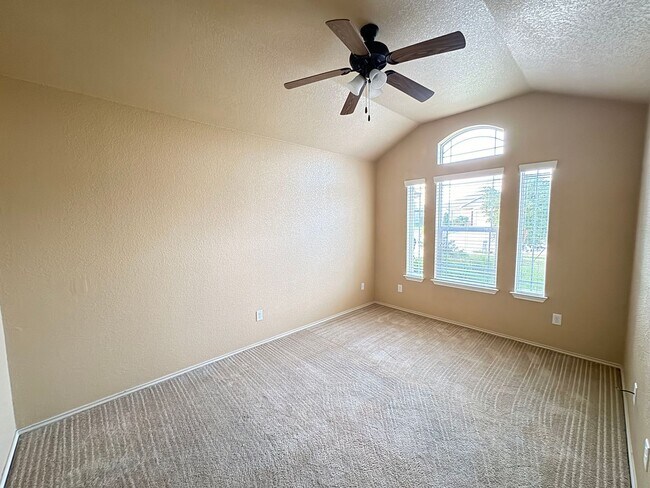 Building Photo - 3100 Rockwall Dr