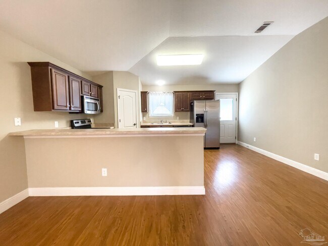 Building Photo - 491 Portside Dr