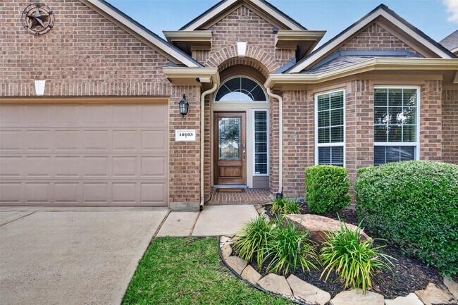 Building Photo - 10103 Sweet Willow Ln
