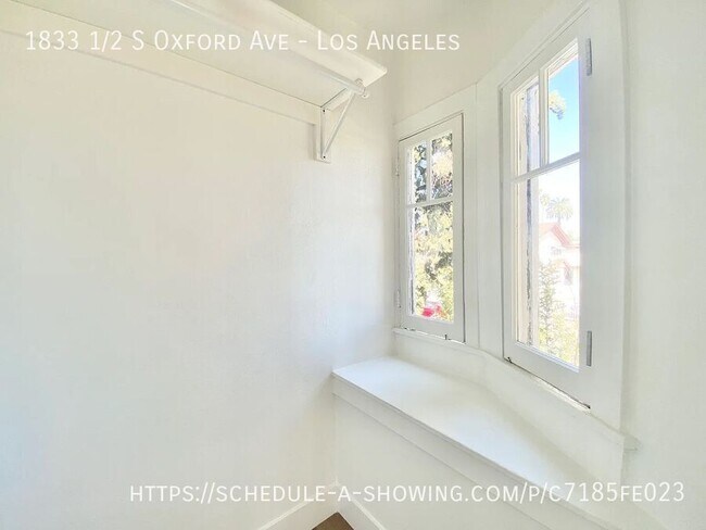 Building Photo - 1833 1/2 S Oxford Ave-Los Angeles