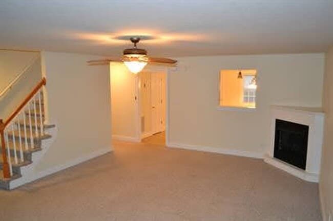 Building Photo - 125 Margate Dr