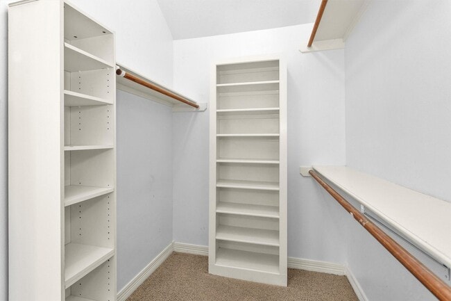 Building Photo - 5307 Summerland Ridge Ct