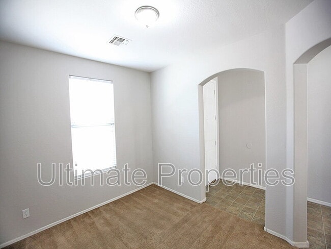 Building Photo - 8759 W Washington St