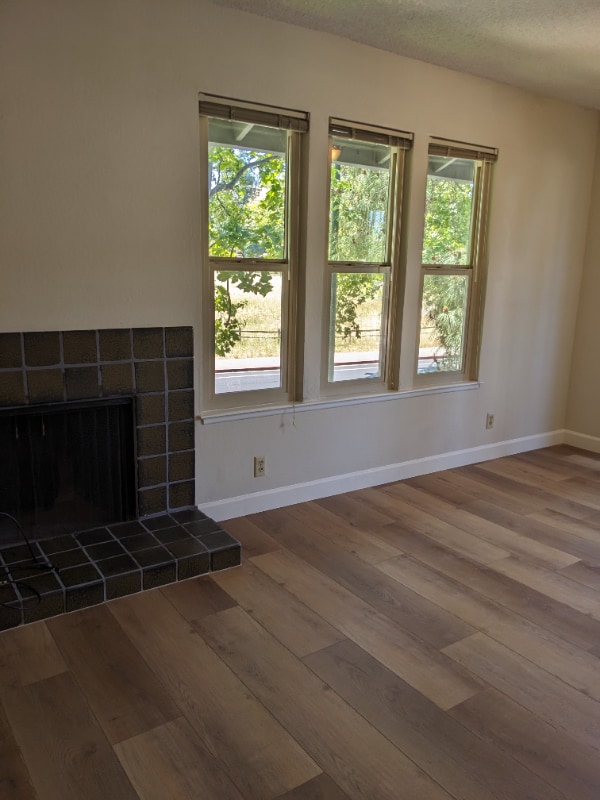 Building Photo - 1930 Camino Verde