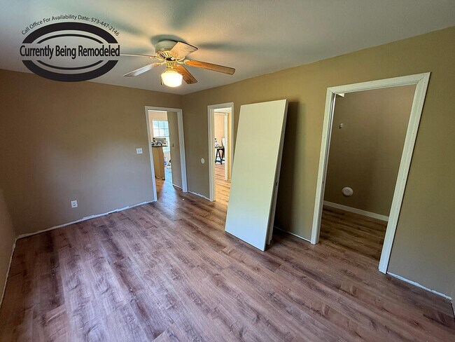 Building Photo - 1707 Hanover Blvd