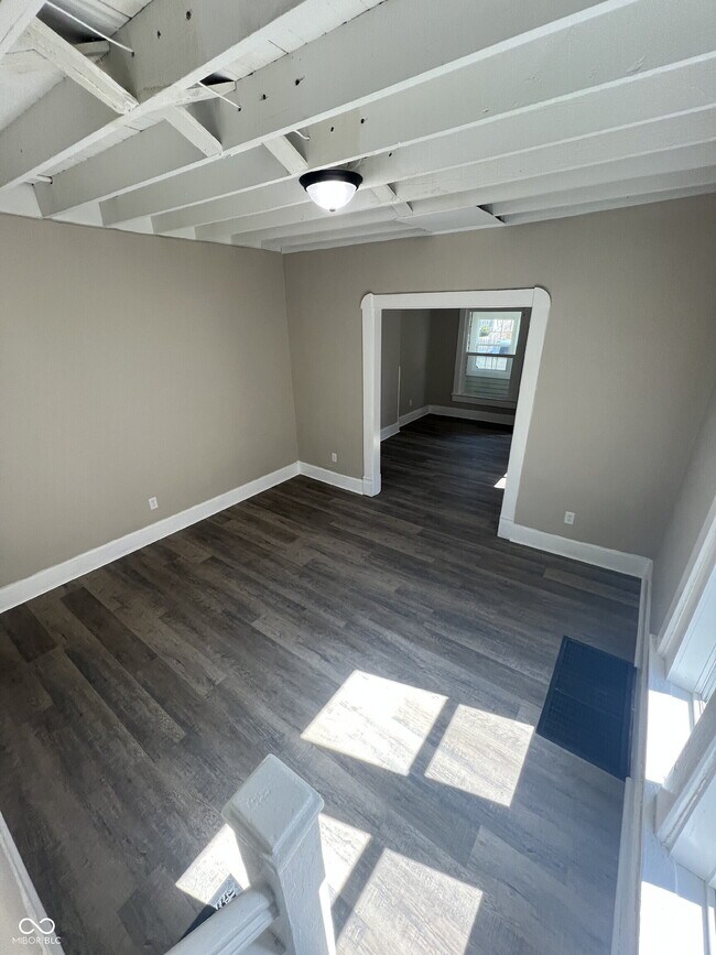 Building Photo - 3236 Graceland Ave