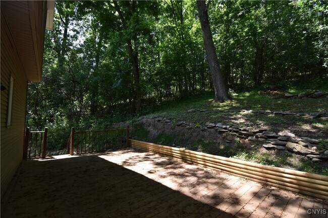 Building Photo - 24673 Crane Ln